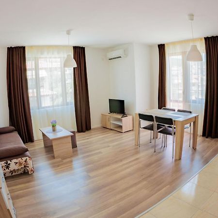 Black Sea Apartments Święty Włas Zewnętrze zdjęcie