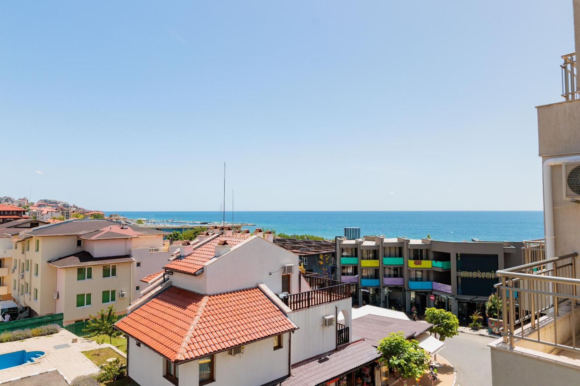 Black Sea Apartments Święty Włas Zewnętrze zdjęcie